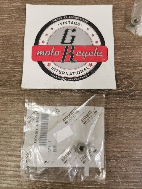 NOS YAMAHA OUTBOARD 115HP 40HP 130HP 250HP U Flange Nut 95604-06200-00 Y112