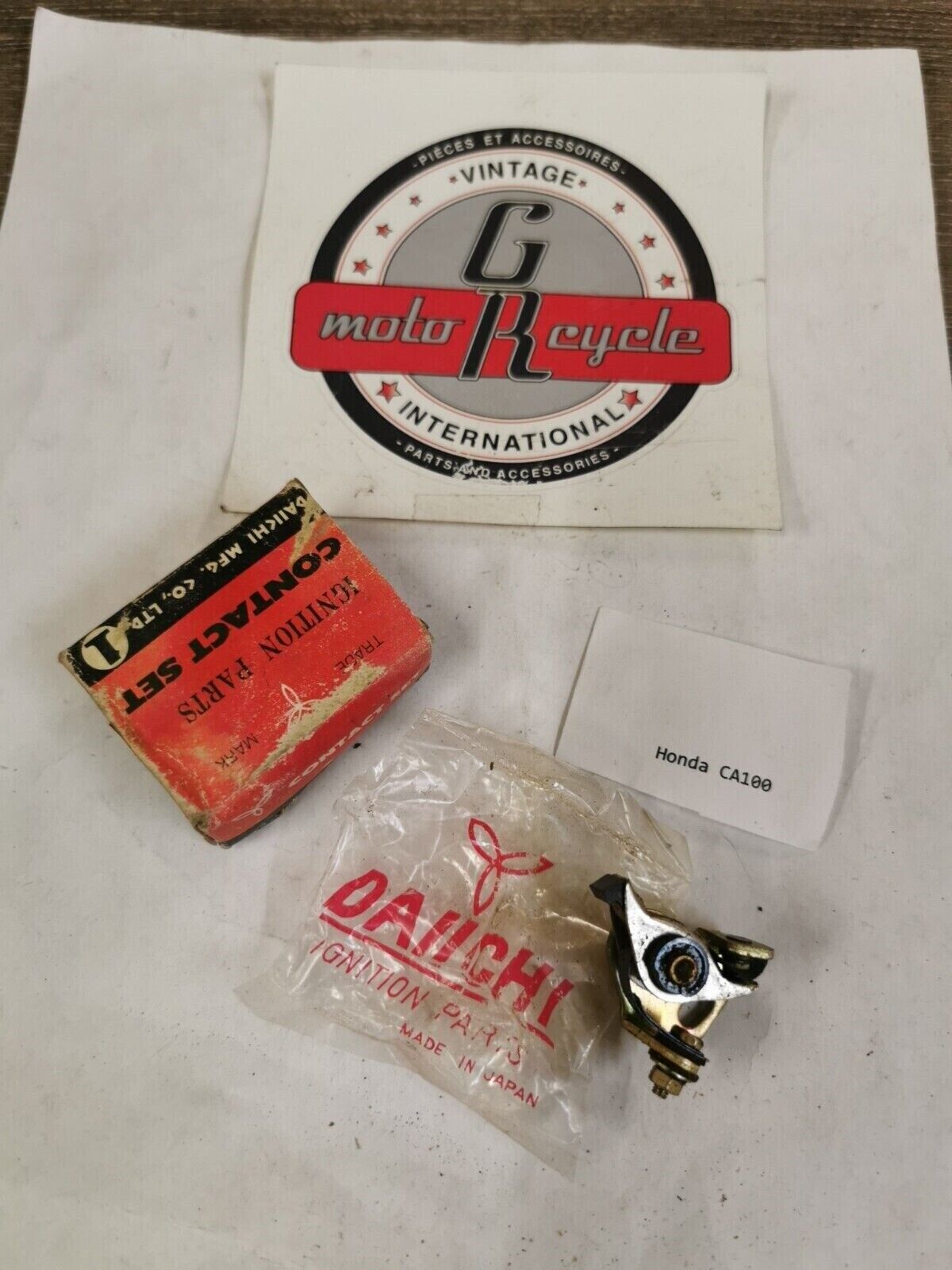 NOS DAIICHI HONDA CA100 POINTS 30202-001-013 J39