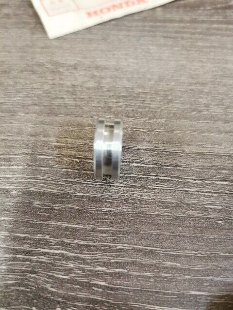 NOS HONDA CB1000 CB1100F CB750F CB900F Plug Oil Path 15336-393-000 H110