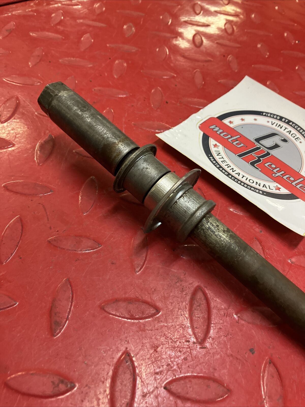 Suzuki RM125 1993 front wheel axle bolt bushing collar spacer 54711-01B02