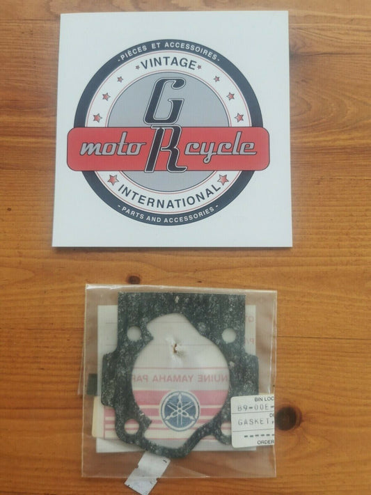 NOS Yamaha YL1 GASKET CYLINDER 195-11351-00-00/132-11351-00-00 Y7