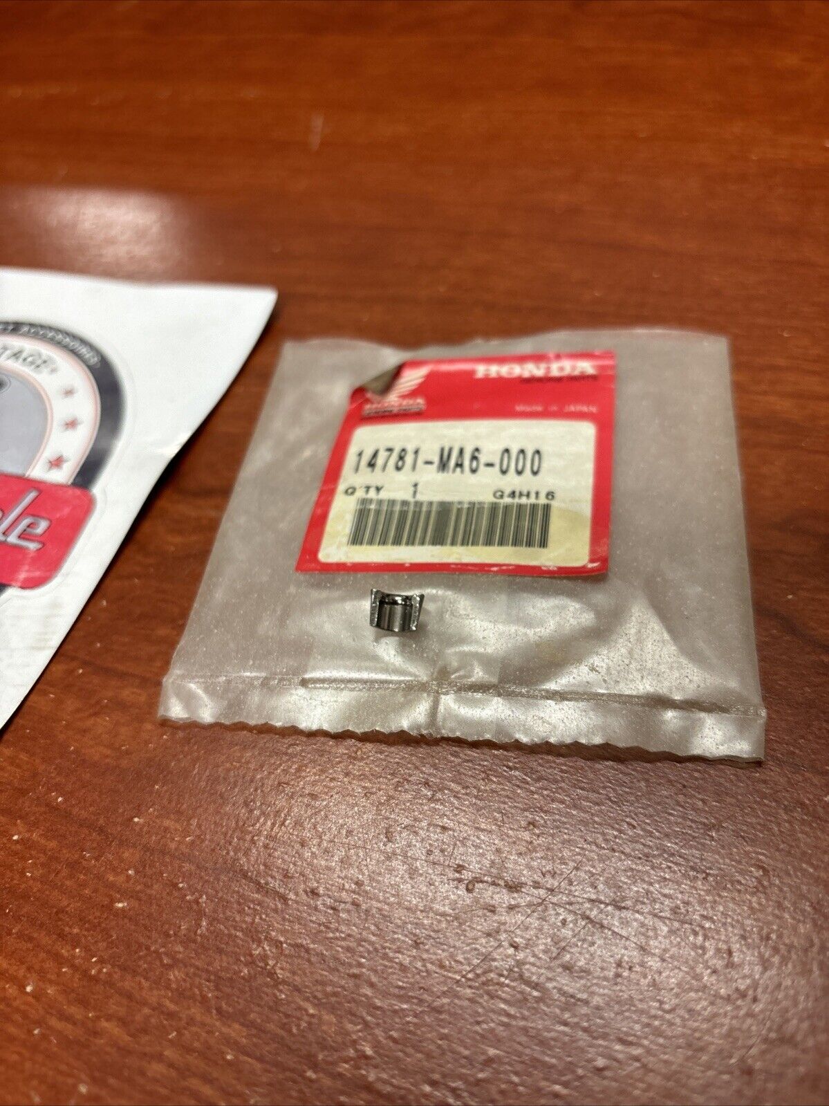 NOS Honda ANF125 C50 C90 CA50 CB750 VALVE COTTER 14781-MA6-000 H172