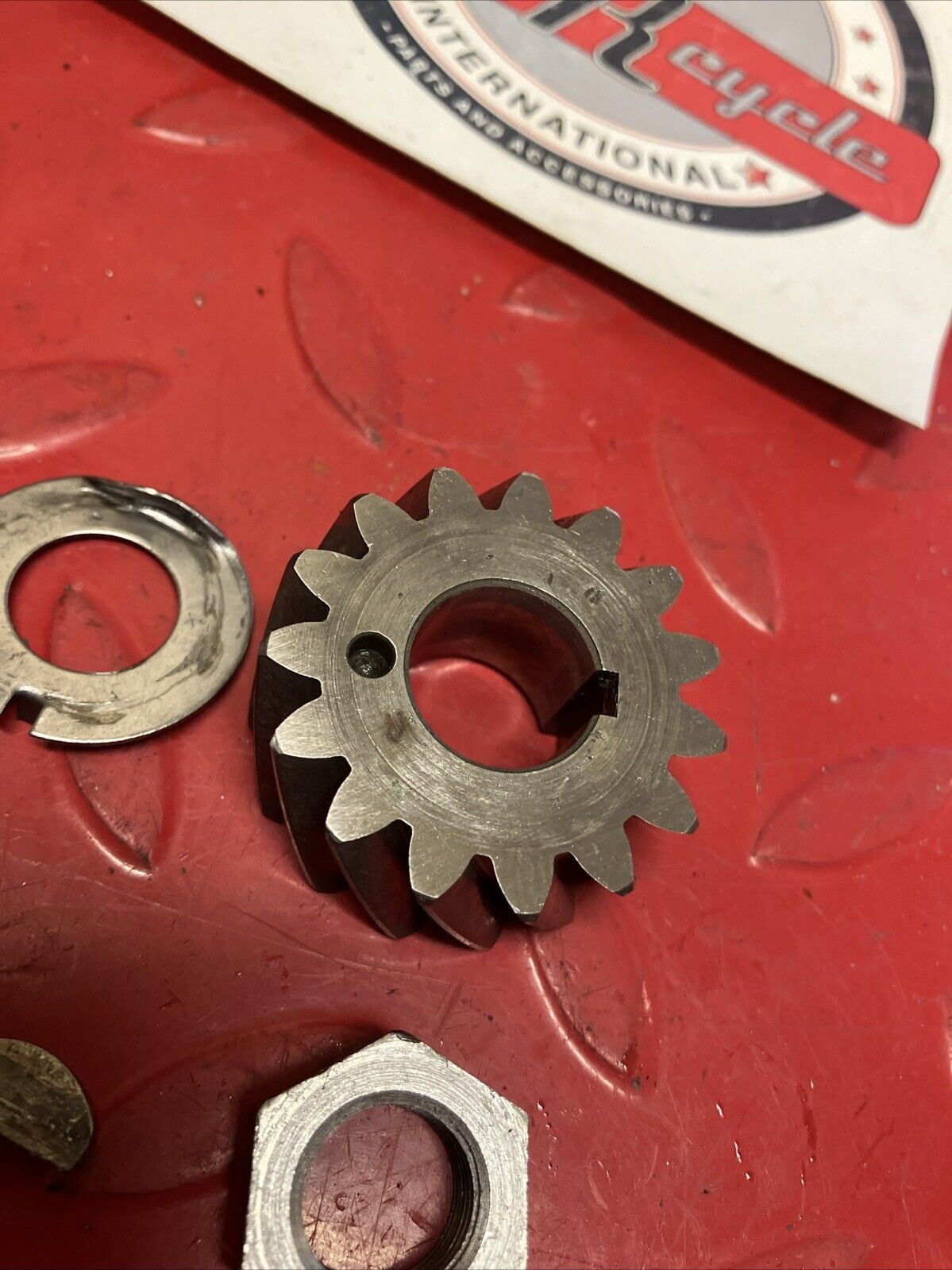 Suzuki RV90 1975 crankshaft crank shaft primary drive gear