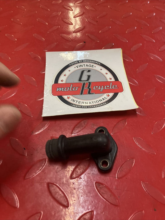 Yamaha DT200 1984 water pump coolant elbow pipe joint