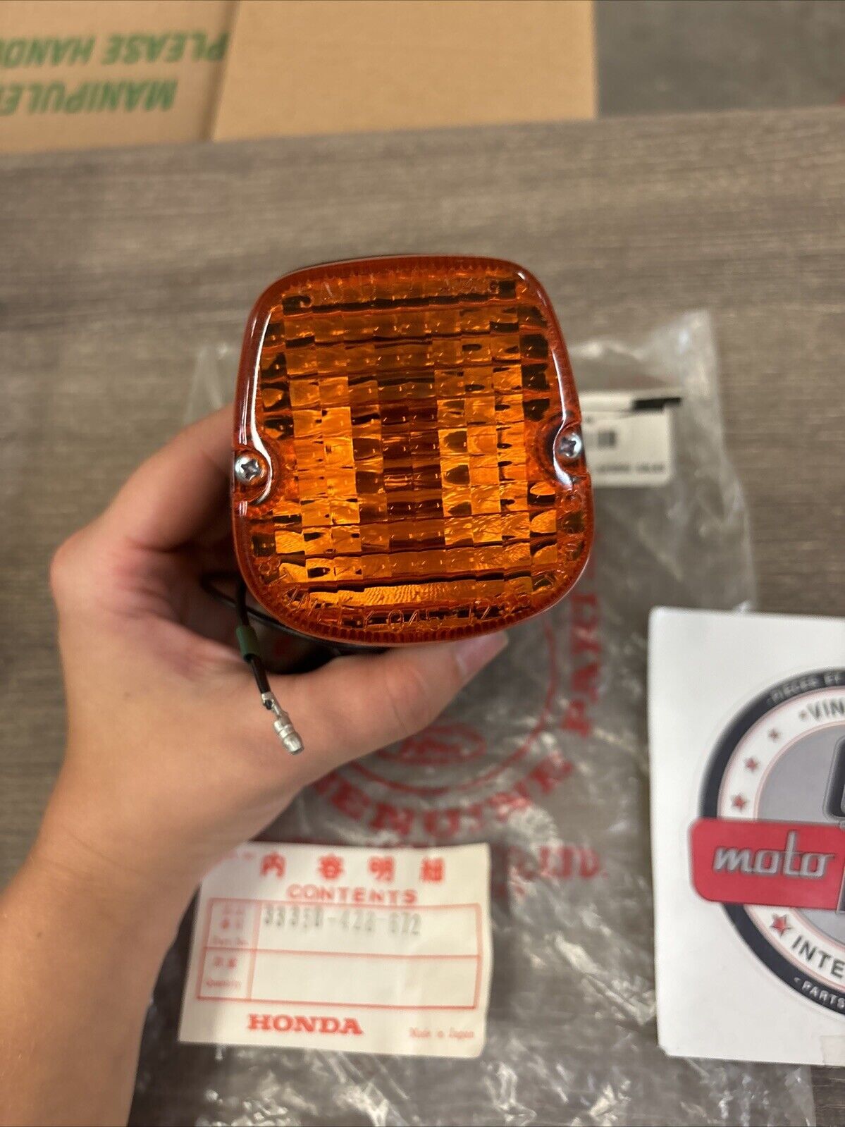 NOS Honda 1978 - 1980 XL250S LEFT FRONT TURN SIGNAL FLASHER 33350-428-672 H120