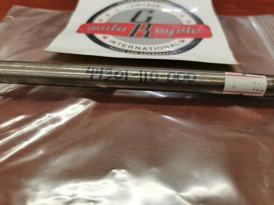 NOS Honda CB50 CR125 FRONT WHEEL AXLE 44301-110-000 SUB. 44301-KF9-900 H68