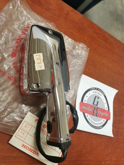NOS Honda CB650 CB750 LEFT REAR TURN SIGNAL 33600-425-674 SUB 33600-425-679 H99