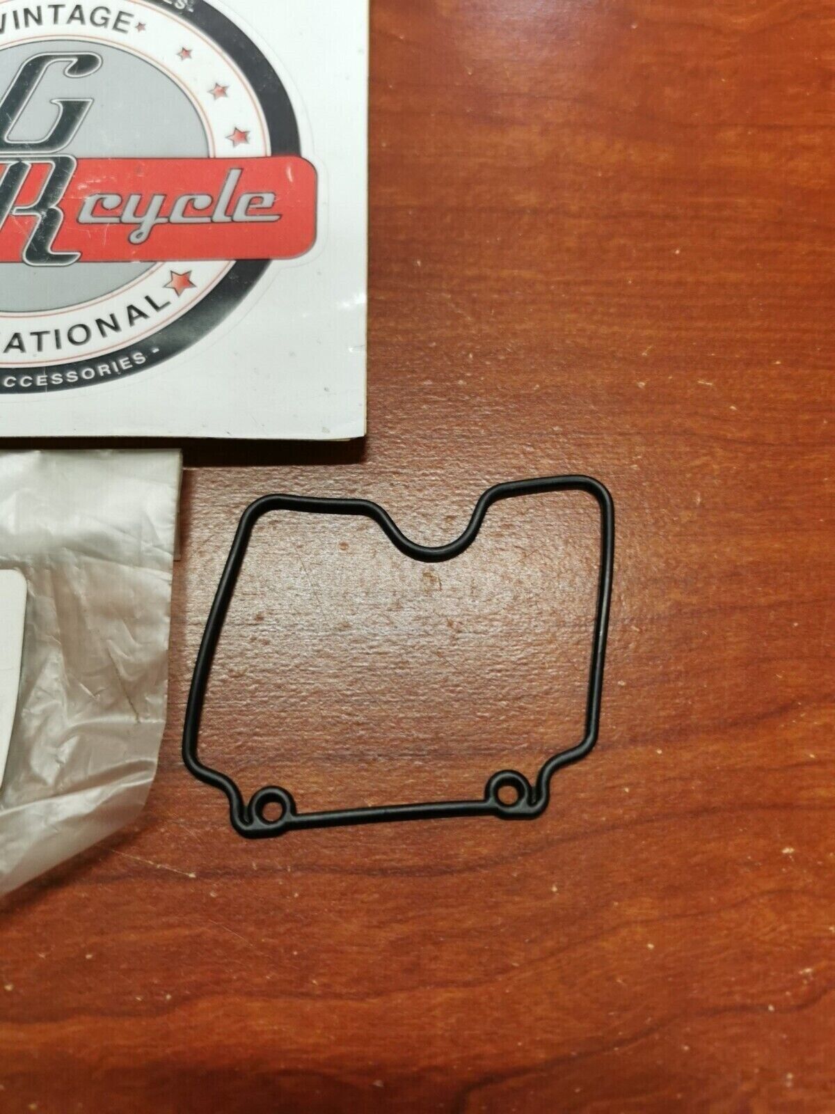 NOS Yamaha TW200 XT250 FLOAT CHAMBER GASKET 5LB-14384-00-00 Y99