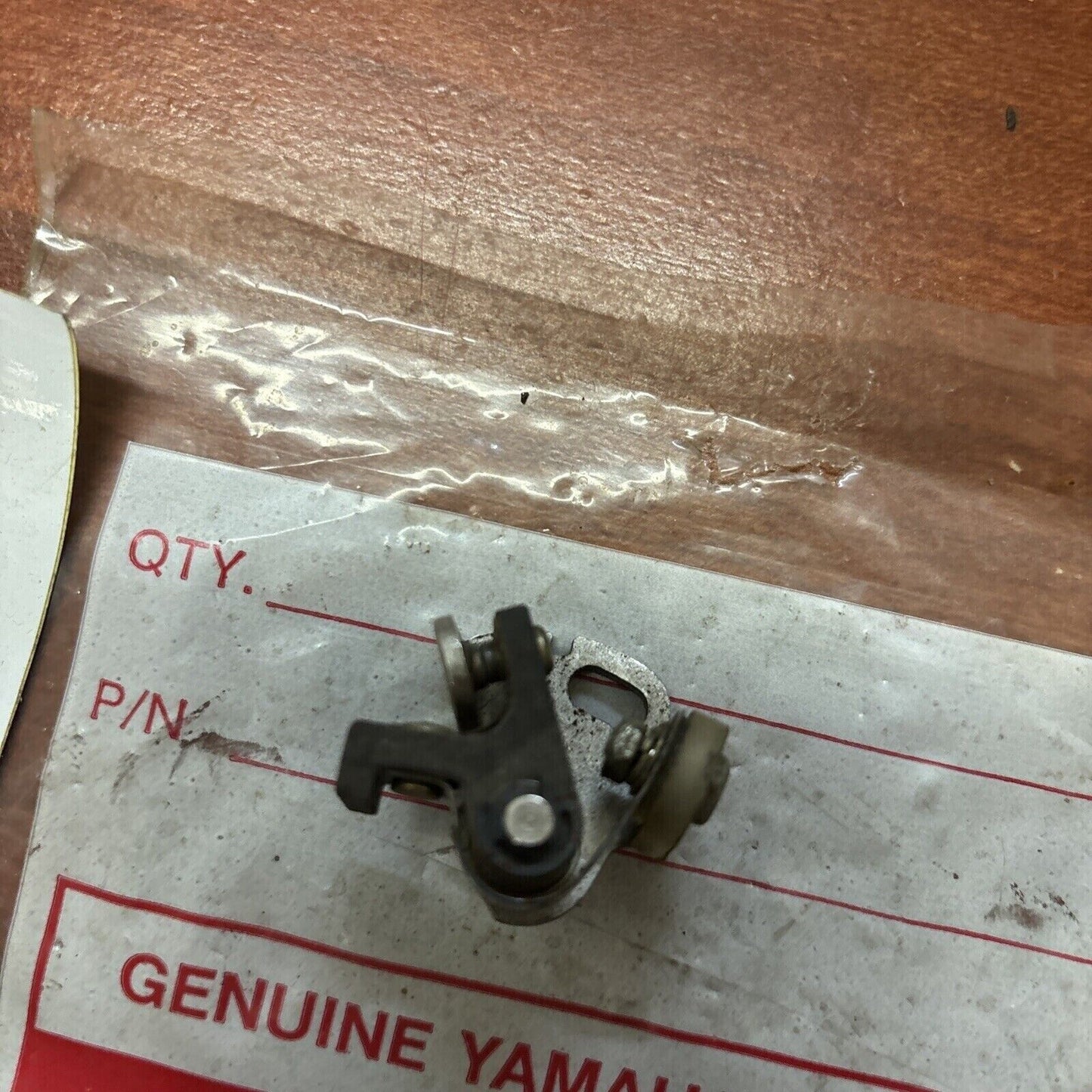 NOS Yamaha CONTACT BREAKER 296-81321-21 SUB 1V1-81321-90-00 1V1-81321-20-00 Y173