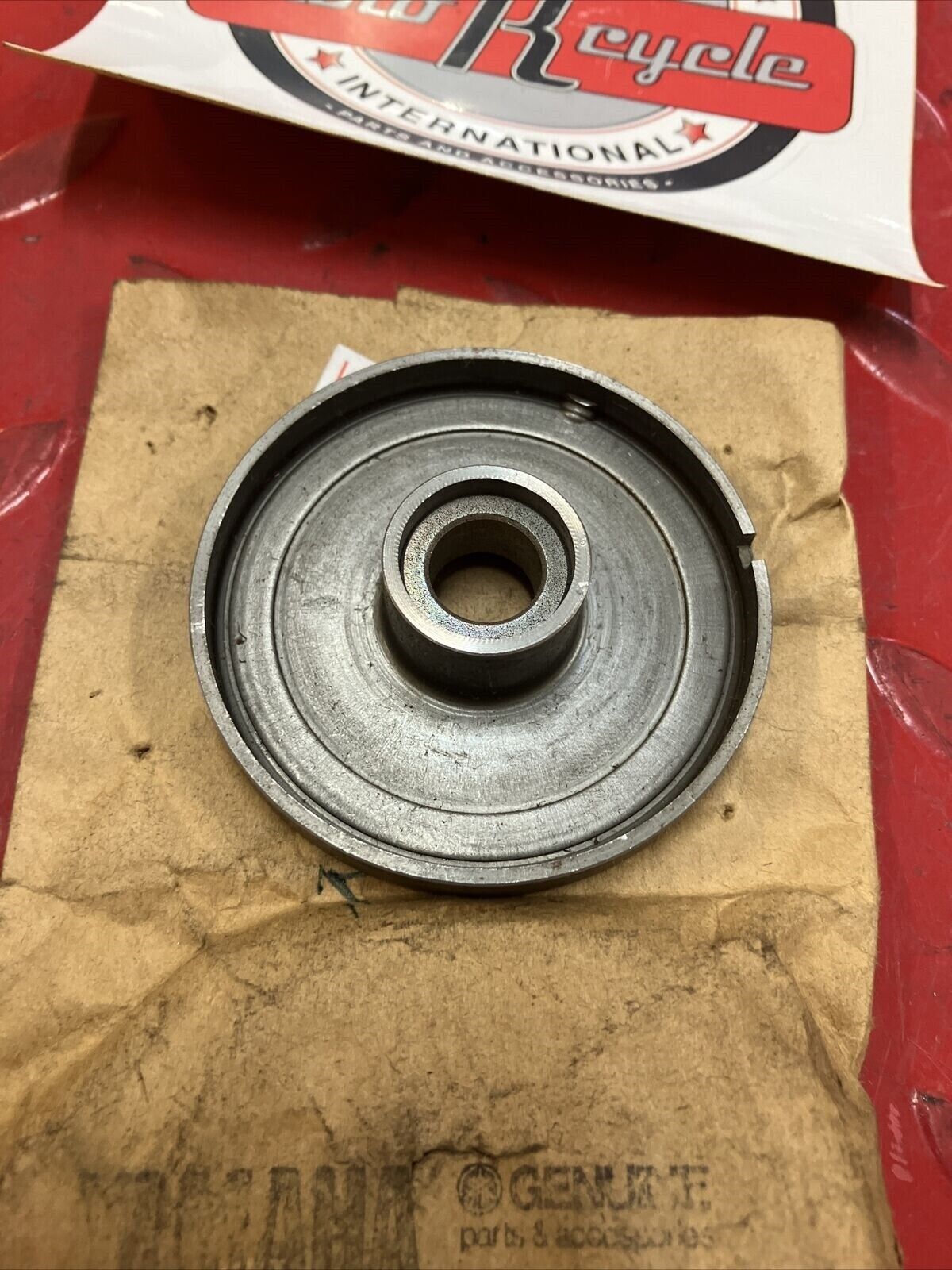 NOS Yamaha MAXIM XJ650 XJ700 XJ750 XJ900  PLATE 4H7-81845-00-00 Y25