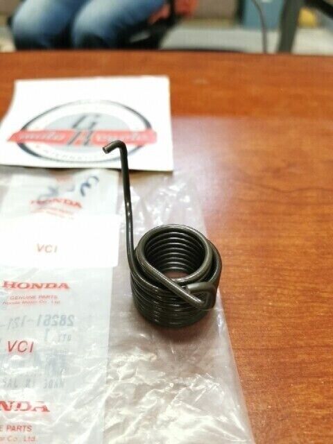 NEW NOS Honda CT110 ST90 KICK STARTER SPRING 28261-121-692 SUB 28261-121-691 H69