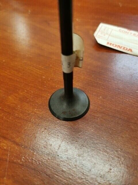 NOS Honda INLET VALVE 14711-823-020 H90