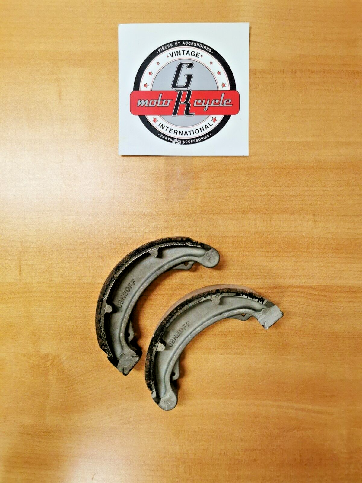 NOS HONDA NX125  CH250  1987 - 1990 SHOE RR  BRAKE  43120-KS4-016  H23