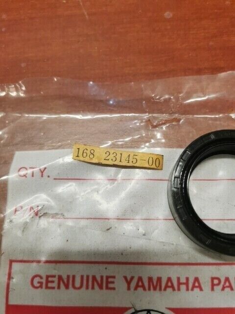 NOS Yamaha DT1 OIL SEAL 168-23145-00-00 SUB 278-23145-51-00 584-23145-50-00 Y142