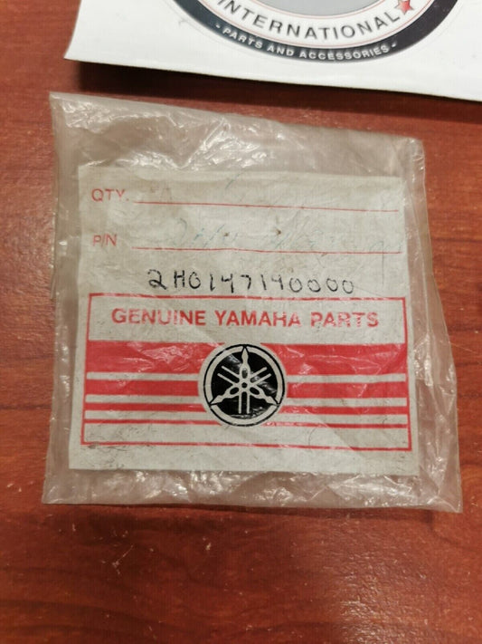 NOS Yamaha XT500 SR500 STARTER PLUNGER CAP 2H0-14174-00-00 Y71