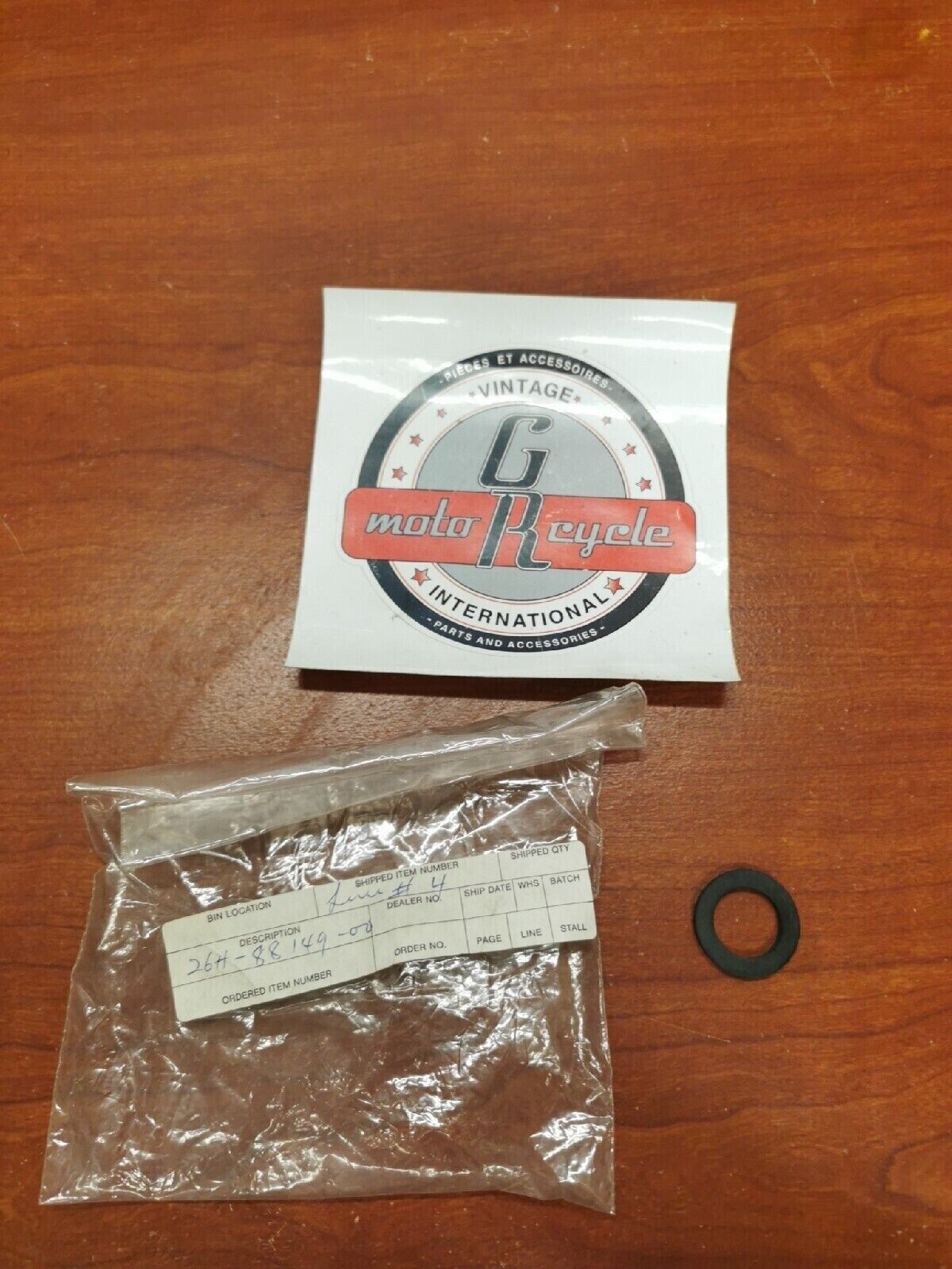 NOS Yamaha XVZ12 XVZ13 PLATE WASHER 26H-88149-00-00 SUB. 90202-17211-00 Y71