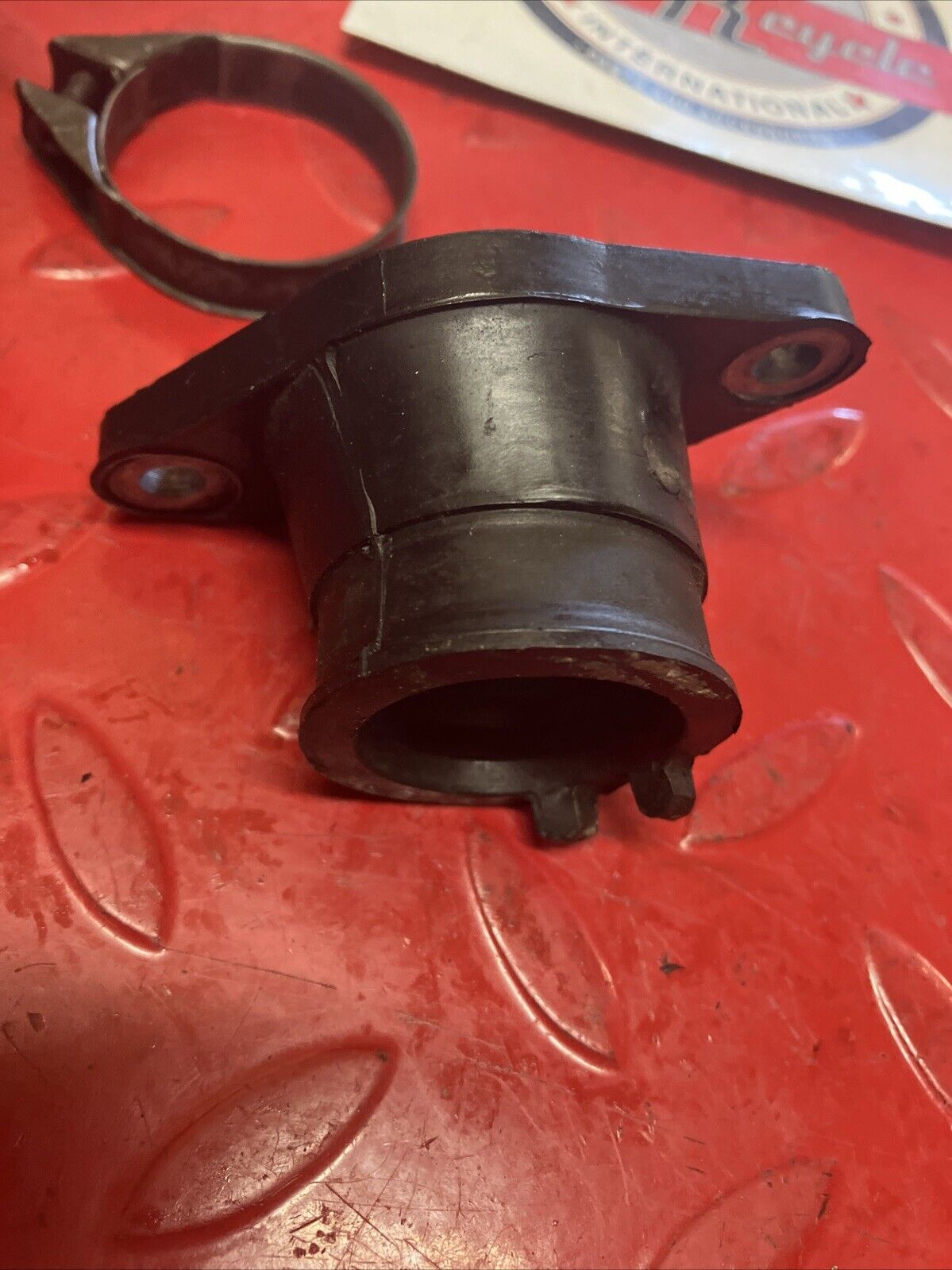 Honda MT125 1975 intake manifold carburetor boot insulator 1974 1976