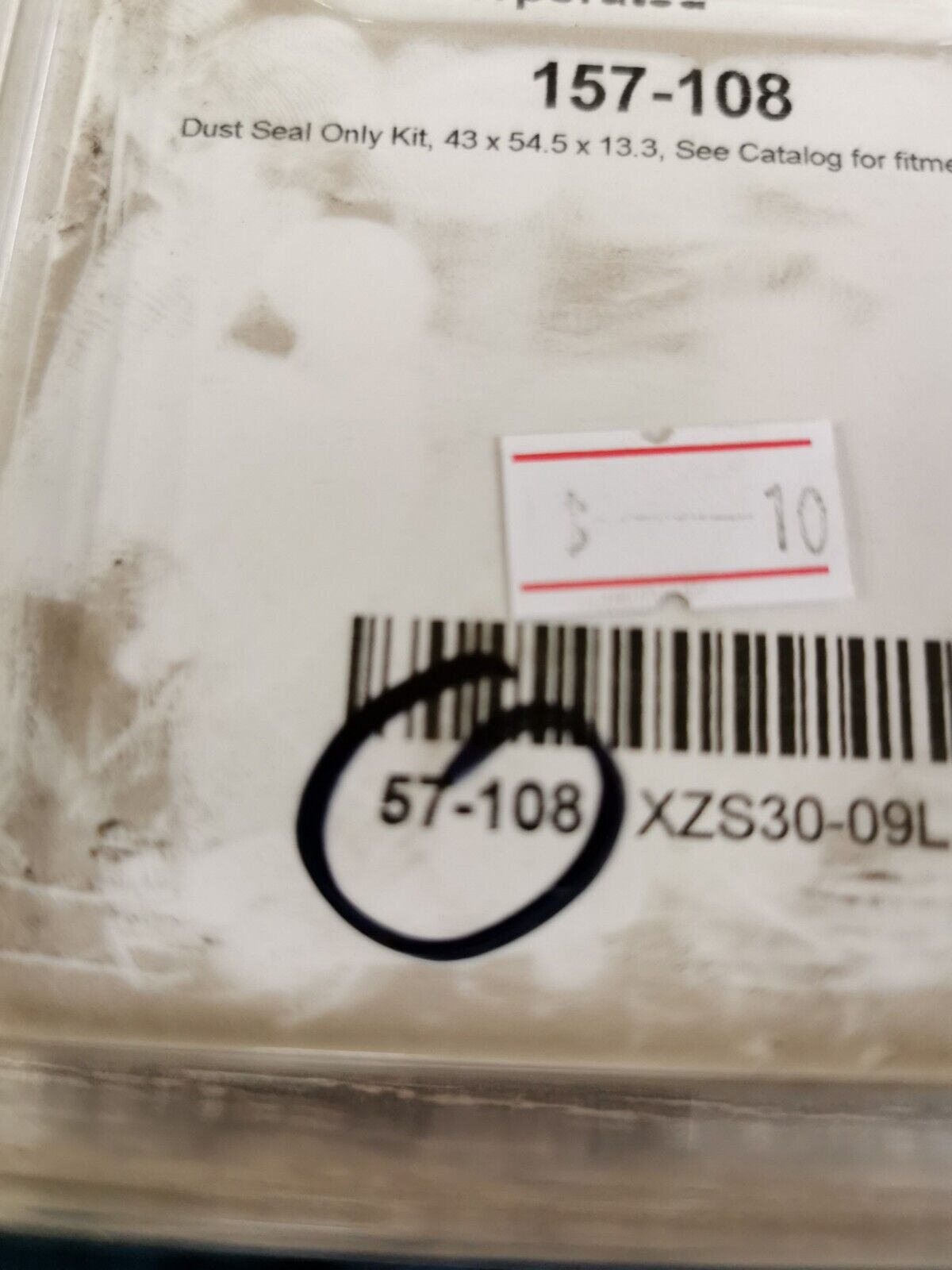 NOS ALL BALLS  Sprint RS XV1600 XV1700 Aprilia FORK DUST SEAL KIT  57-108 J52