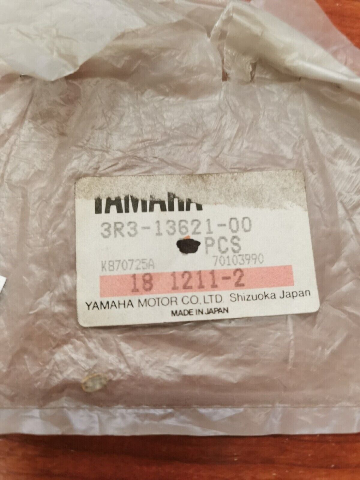 NOS Yamaha 1980 - 84 YZ125 1980 - 83 IT175 VALVE SEAT GASKET 3R3-13621-01-00 Y78