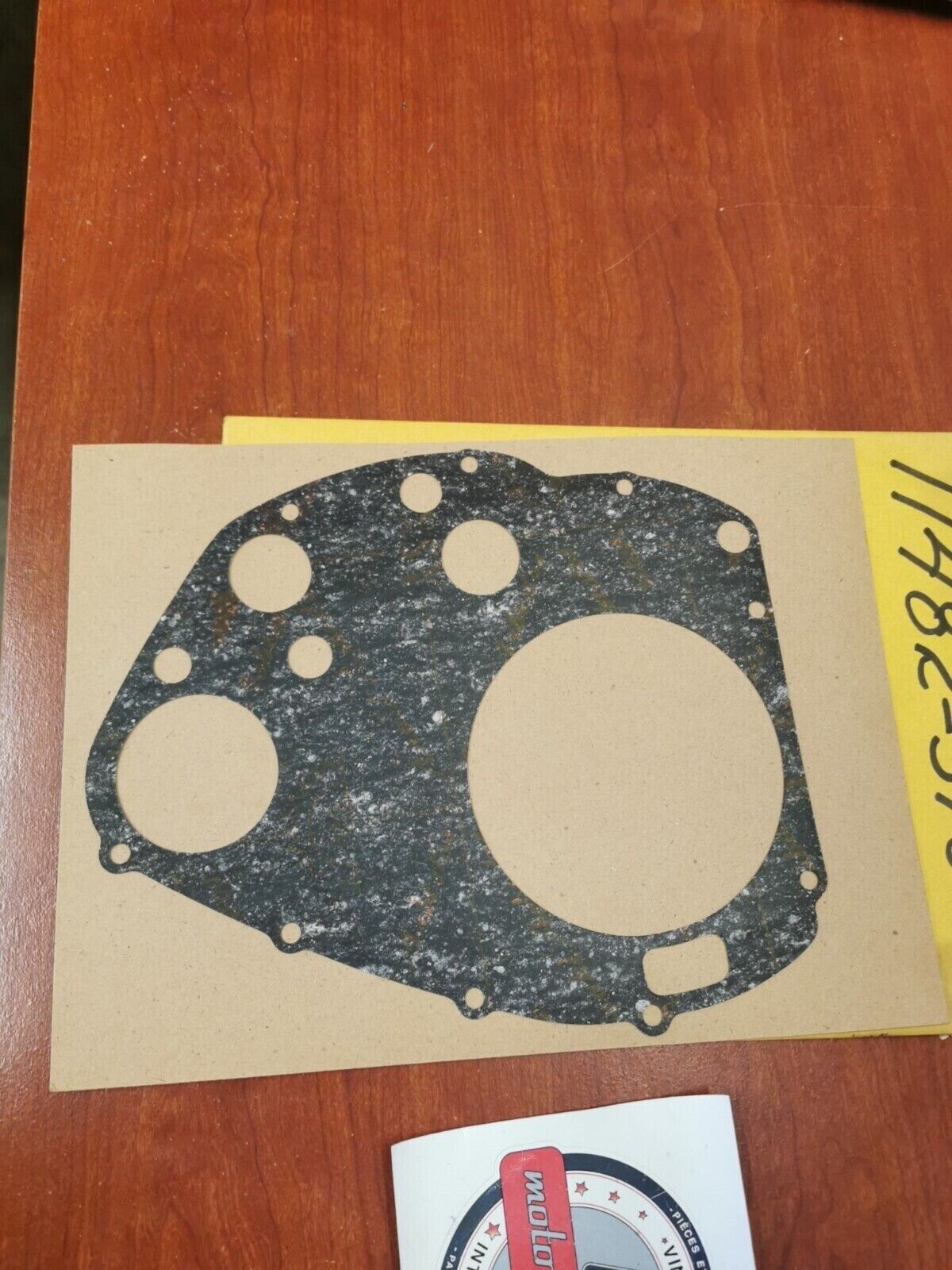 NOS Suzuki 1972 - 77 GT750 CLUTCH COVER GASKET 11482-31000 SUB. 11482-31001 S15