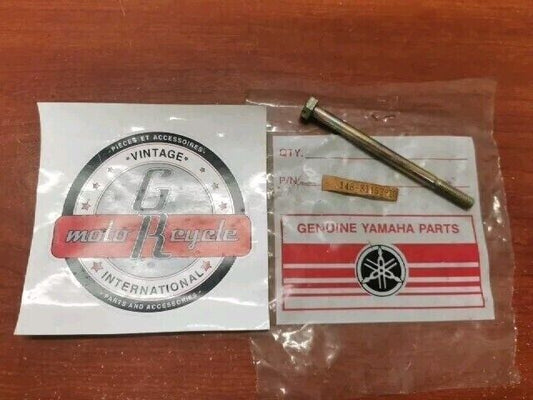 NOS Yamaha AT1 AT2 AT3 DT125 BOLT 148-81152-10-00 Y162