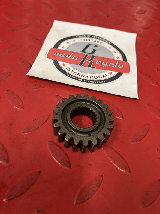 Honda CR250R 1984 Primary drive gear