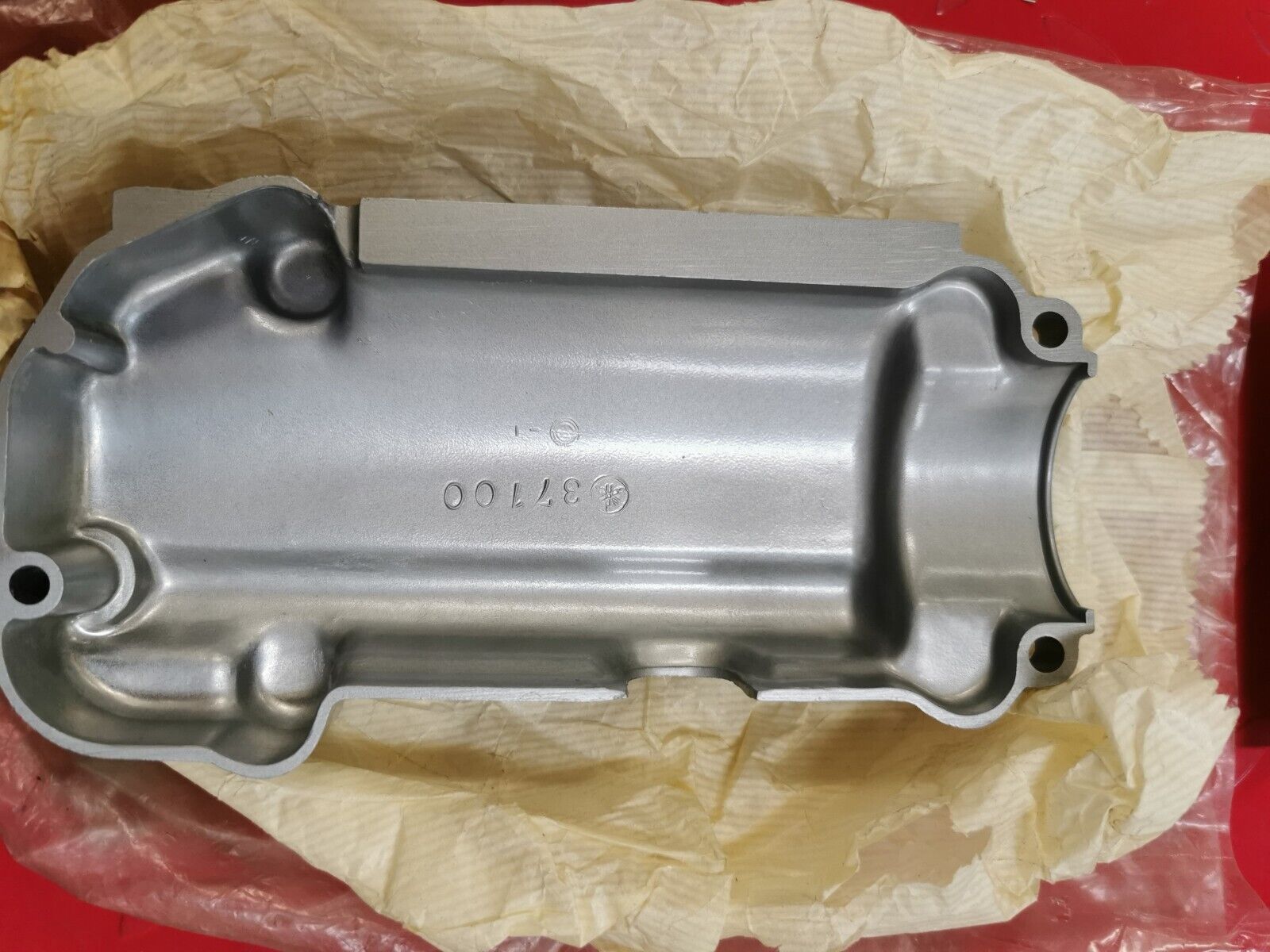 NOS Yamaha XS500 TX500 1973 - 1978 COVER STRTG MOTOR 371-15436-00-00 Y18