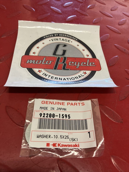 NOS KAWASAKI WASHER 10.5X25 92200-1595 K12