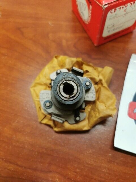NOS Honda CB750 C F K L P SC SPARK ADVANCER 30220-425-174 H99