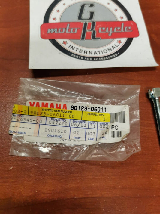 NEW NOS Yamaha YZ80 LB80 AT1 ATM1 AT2 AT3 LT2 CT1 YA6 BOLT 90123-06011-00 Y99