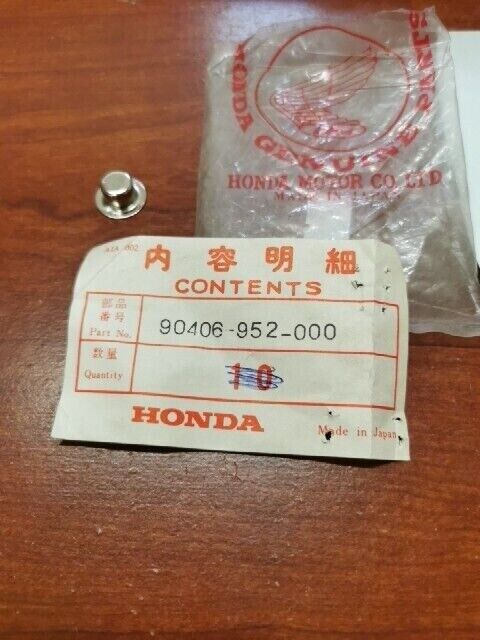 NOS Honda PUSH NUT 8MM 90406-952-000 H90