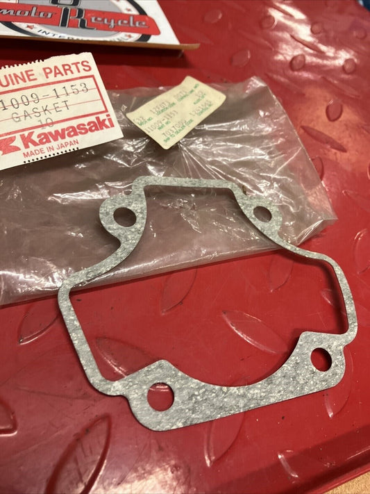 NOS KAWASAKI KX80 KDX80 CYLINDER BASE GASKET 11009-1153 K21