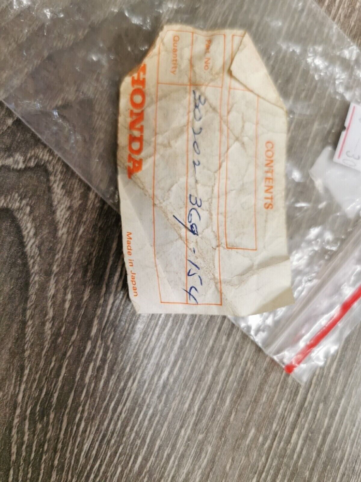 NOS HONDA CJ360 CB360  POINTS  L  DENSO 30202-369-154 H17