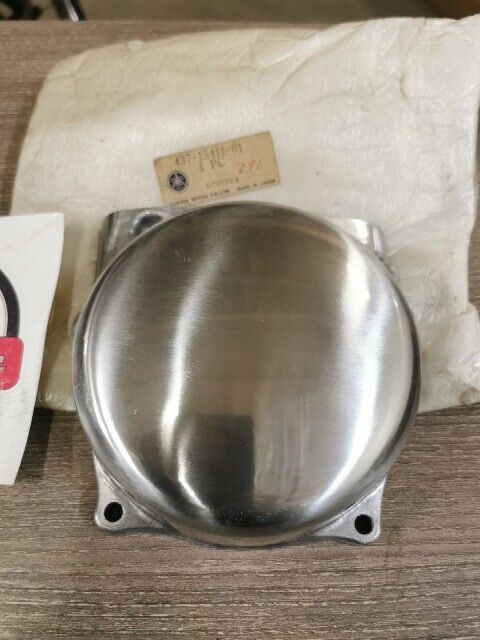 NOS YAMAHA DT100A 1974 DT175B 1975 DT100C COVER CRANKCASE L 437-15411-01-00 Y160
