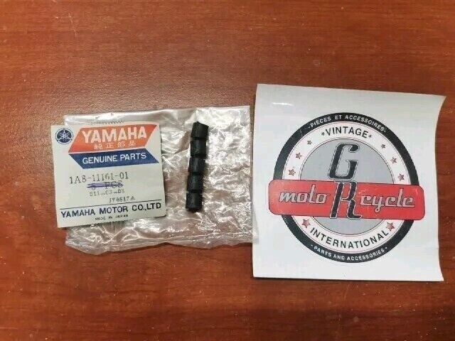 NOS Yamaha TX500 XS500 ABSORBER 1A8-11161-01-00 Y142
