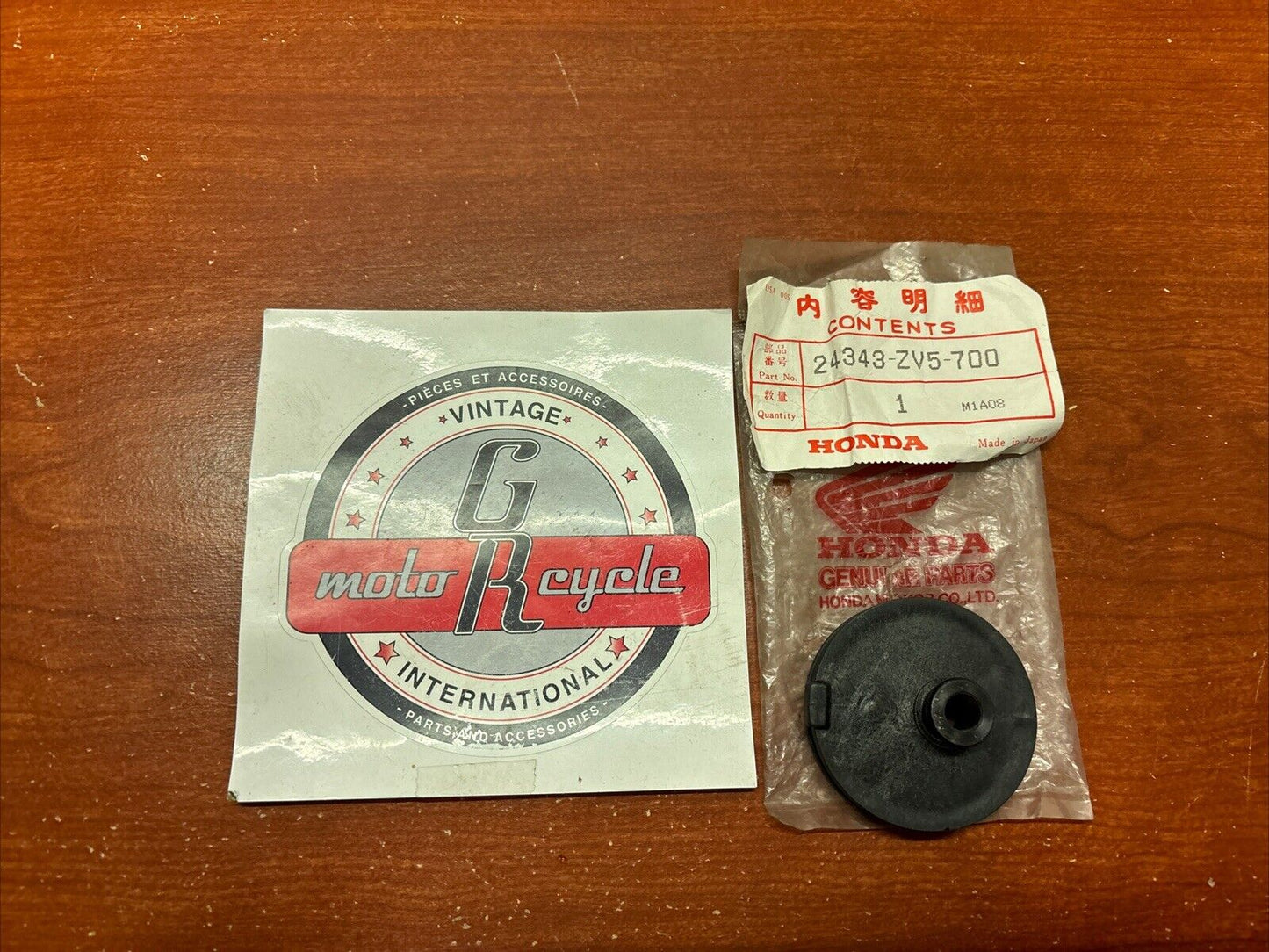 NOS Honda BF35 BF40 BF45 BF50 SEAL HOLDER 24343-ZV5-700 H180