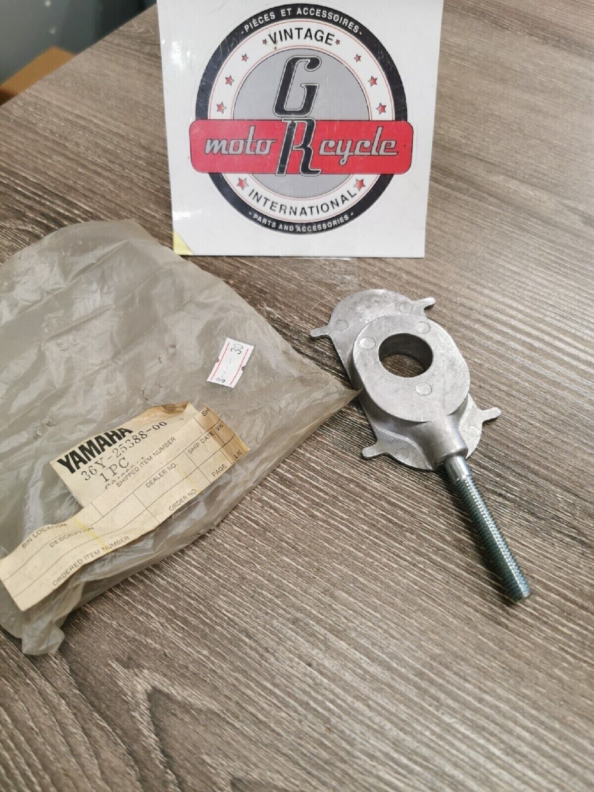 NOS YAMAHA FJ1200  FJ1100 1984 - 1989  PULLER  CHAIN 1   36Y-25388-01-00  Y53