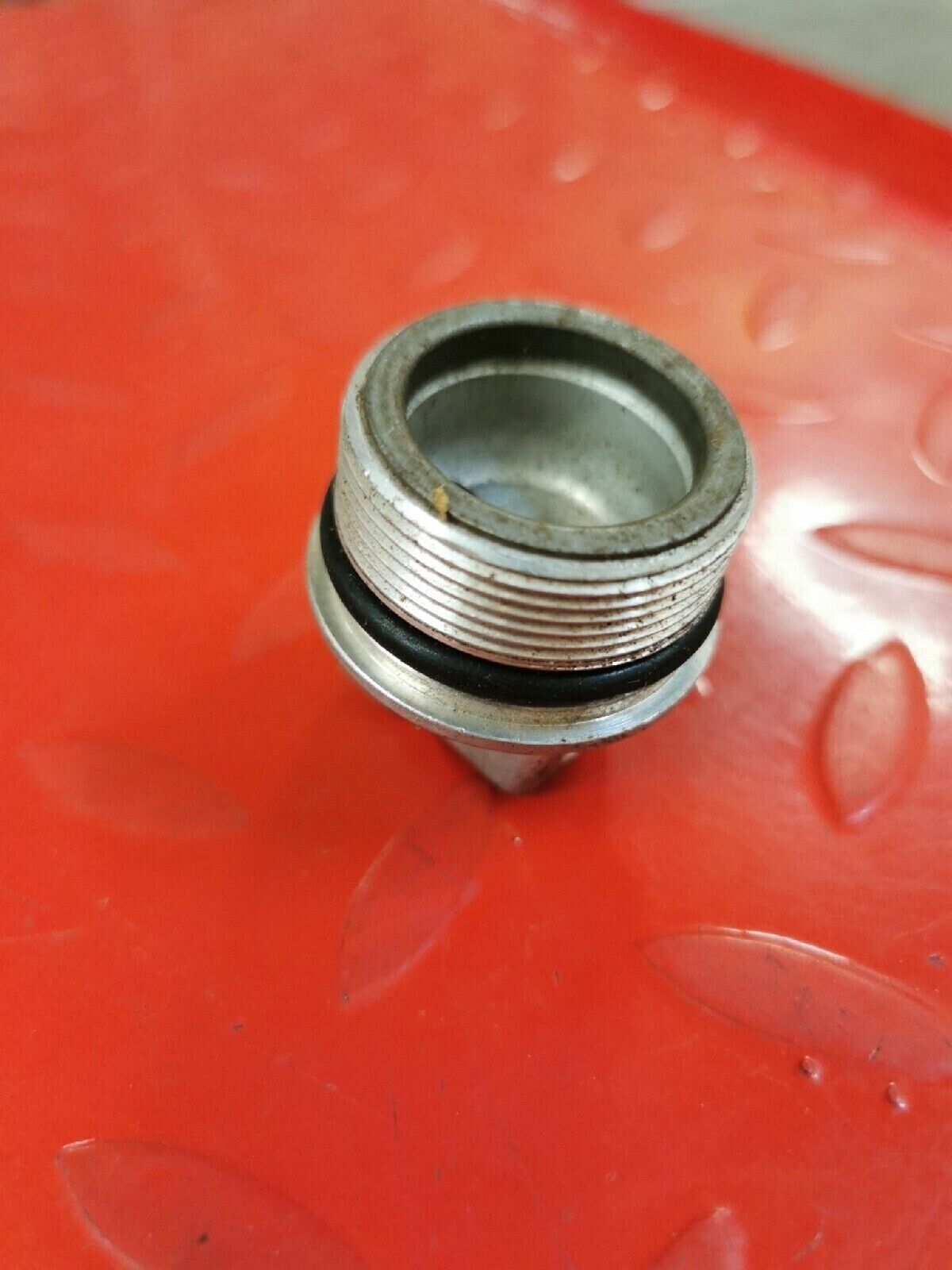 NOS HONDA CB900C CB750F CX500TC 1980 - 1982 BOLT  L FR  FORK 51555-461-003 H38