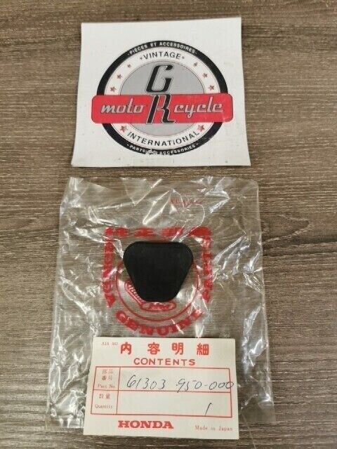NOS HONDA FL250 1981 - 1984 GROMMET LIGHTING SWITCH 61303-950-000 H95
