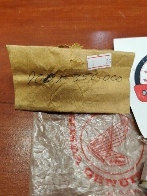 NOS Honda TL250 XL250 XL350 ROCKER ARM SHAFT PLUG 90011-356-000 H68