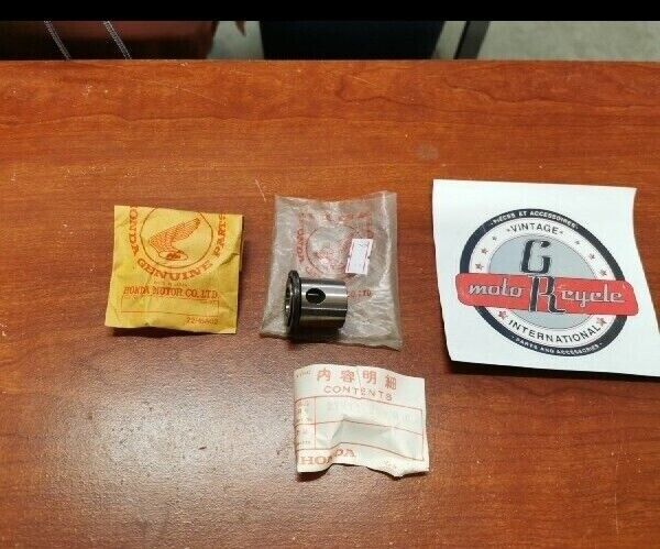 NOS Honda C72 C77 C78 CA72 CA77 CB72 CB77 CL72 CL77 BUSH 14MM 23931-259-010 H86