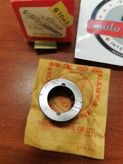 NOS Honda CB250 CB350F CB360 CB750A NEEDLE BEARING 91022-333-018 H68