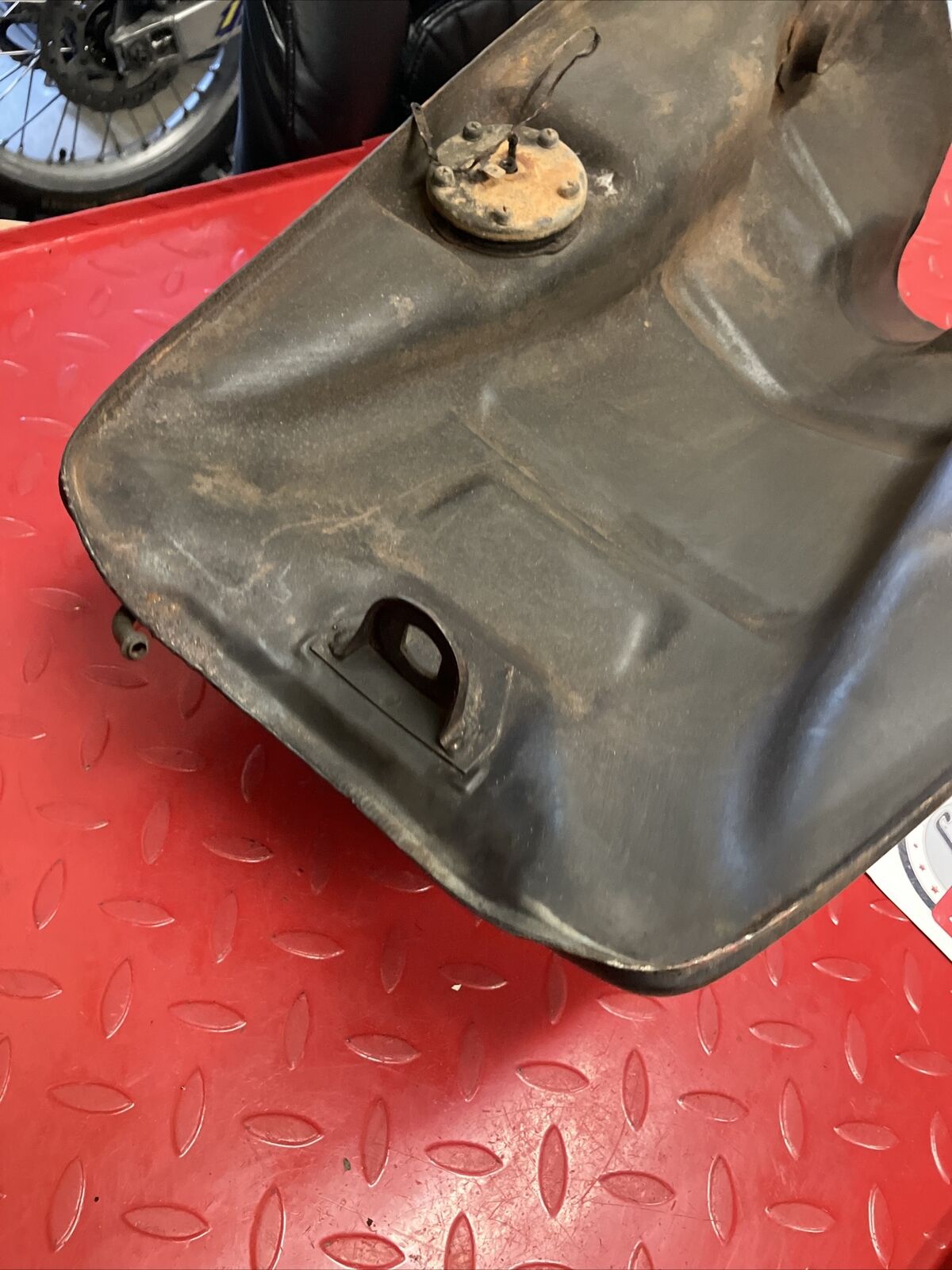 Kawasaki KZ1300 1982 Fuel tank gas petrol reservoir