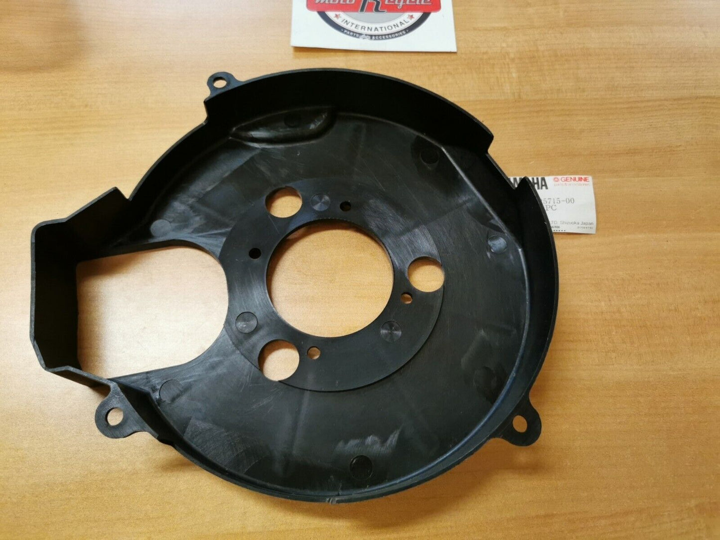 NOS YAMAHA YT125 1980 - 1982  REAR  BRAKE CALIPER COVER  3X3-25715-00  Y42