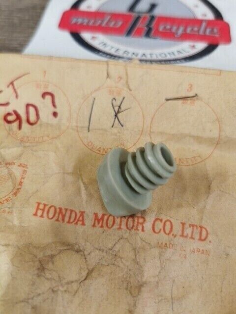 NOS HONDA CT90 CT110 1980 - 1986 CAP B SUB TANK HOSE 17722-102-700 H87