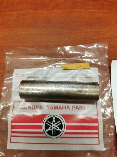 NOS Yamaha TX650 XS2 XS650 YZ100 SPACER 306-23118-60-00 Y132