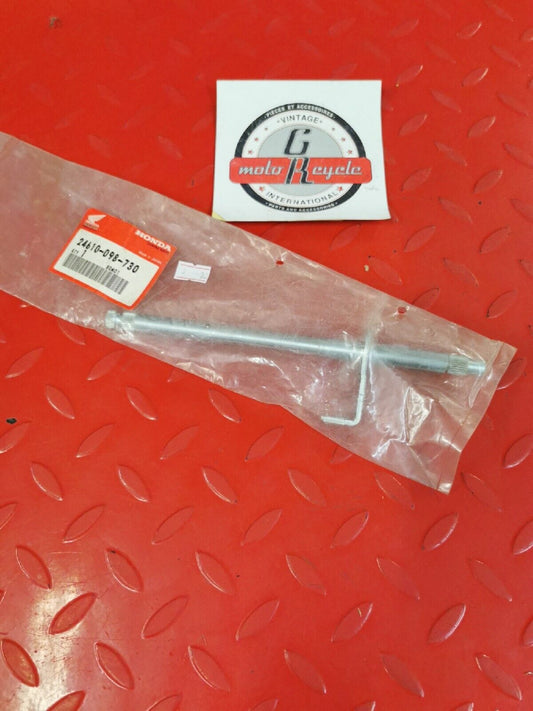 NOS HONDA CT70 ATC70 CT70K2  1976 - 1988  Gear Shift Spindle 24610-098-730  H38