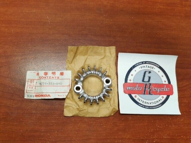 NOS Honda CB100K CB350F CB400F CB550F CL100 EXHAUST PIPE JOINT 18231-333-010 H90