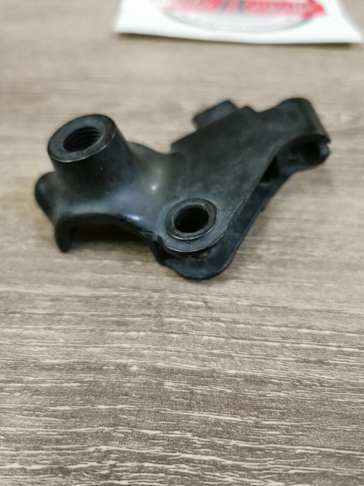 NOS HONDA XL250R TLR200 NX125A 1984 - 1990 BRACKET 53171-KE1-000  H48