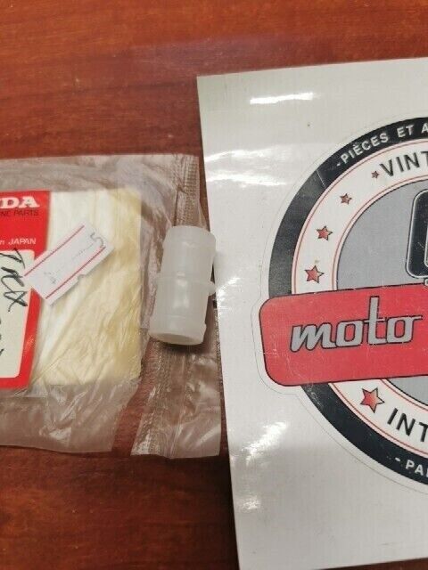 NOS Honda ATC200 ATC250 CX500 GL1000 GL1100 TUBE JOINT 91463-393-780 H103